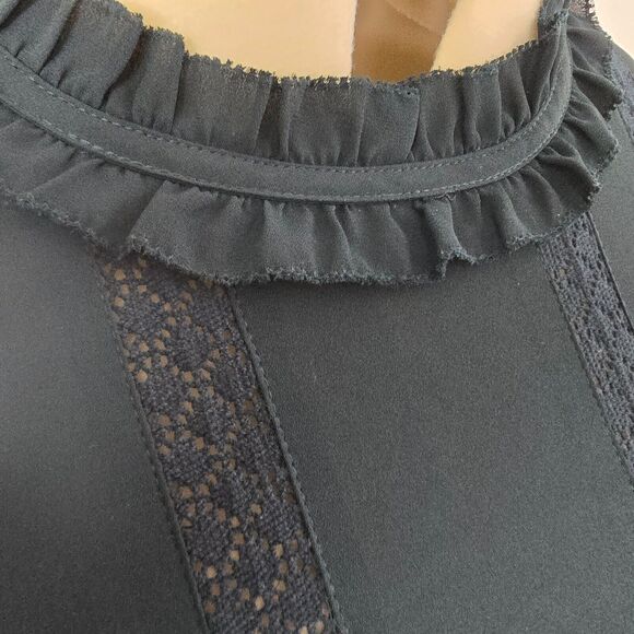 Aritzia Sunday Best RALEIGH Dress Women's Medium Long Sleeve Everest Green NWT - Picture 3 of 11